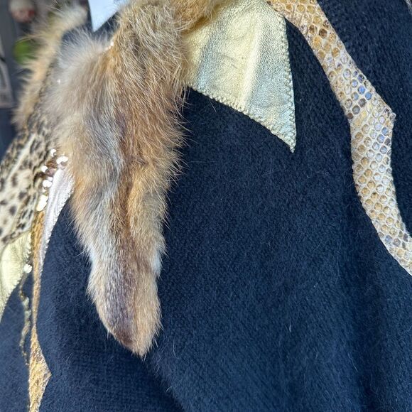 Vintage Wool Fur Sequin Leather Exquisite Pullover Sweater Circa 90s - Picture 8 of 16